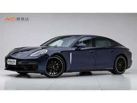 Porsche Panamera 2023