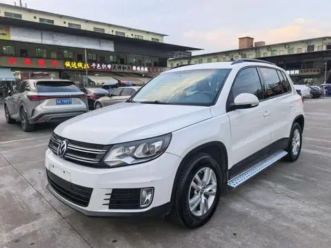 Volkswagen Tiguan 2015