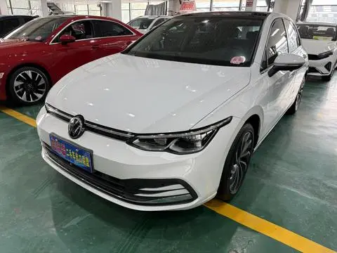 Volkswagen Golf 2021