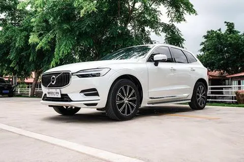 Volvo XC60 2021