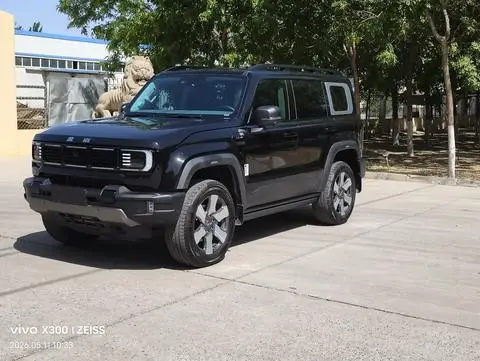 BAIC BJ40增程 2025