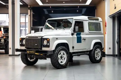 Land Rover 卫士 2010