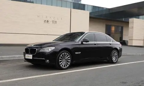 BMW 7 Series 2010