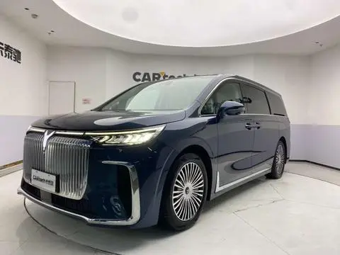 Voyah 梦想家 PHEV 2025