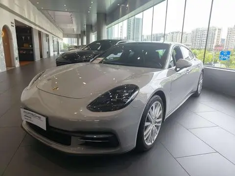 Porsche Panamera 2017