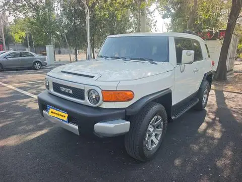Toyota FJ 酷路泽 2018