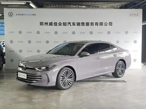Volkswagen Passat 2025