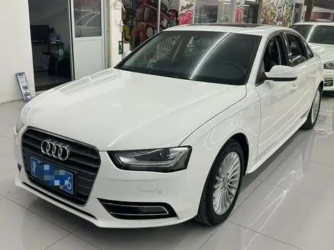 Audi A4L 2015