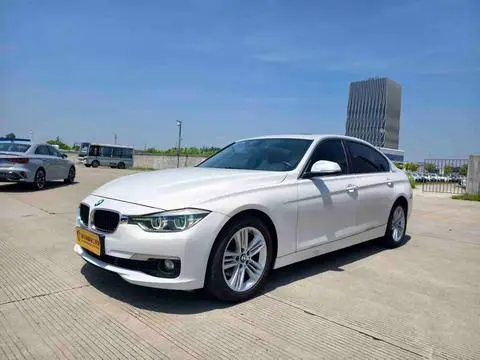 BMW 3 Series 2017 — фото 1
