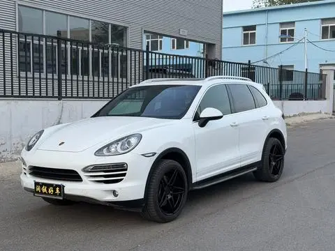 Porsche Cayenne 2011