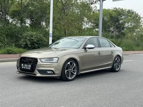 Audi A4L 2013