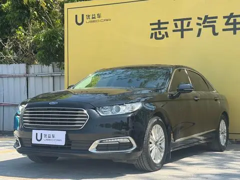 Ford 金牛座 2015