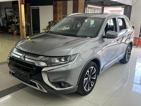 Mitsubishi 欧蓝德 2019