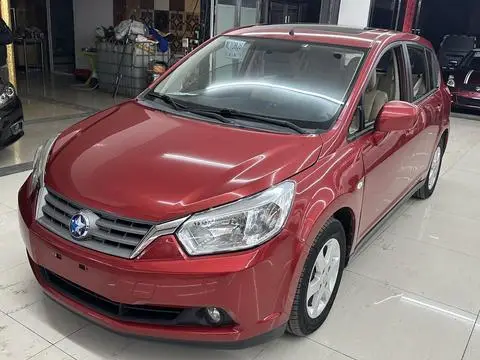 Venucia R50 2013