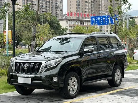 Toyota Prado 2014 — фото 1