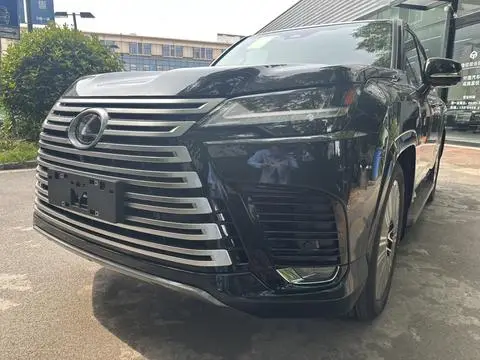 Lexus LX 2025