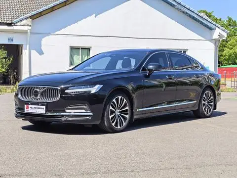 Volvo S90 2023