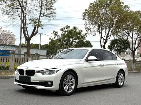 BMW 3 Series 2017 — фото 1
