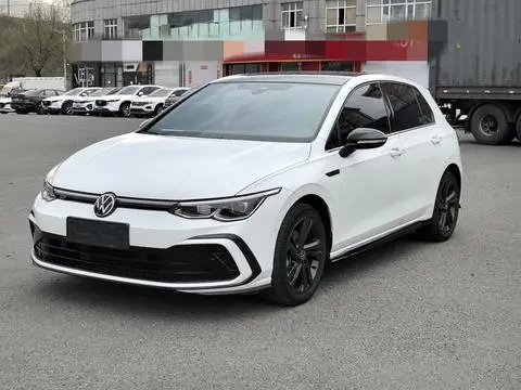Volkswagen Golf 2021