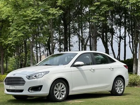 Ford Escort 2015