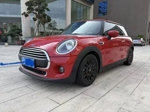 MINI MINI 2018