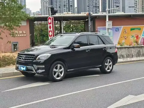 Mercedes-Benz M-Class 2012