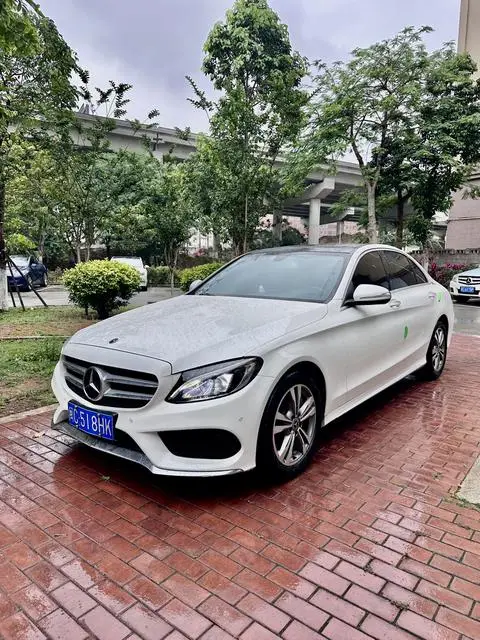 Mercedes-Benz C-Class 2018