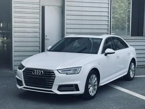Audi A4L 2019