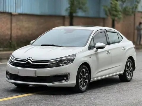 Citroën C4L 2016