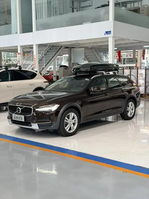 Volvo V90 2017