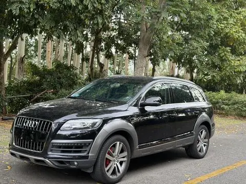 Audi Q7 2014