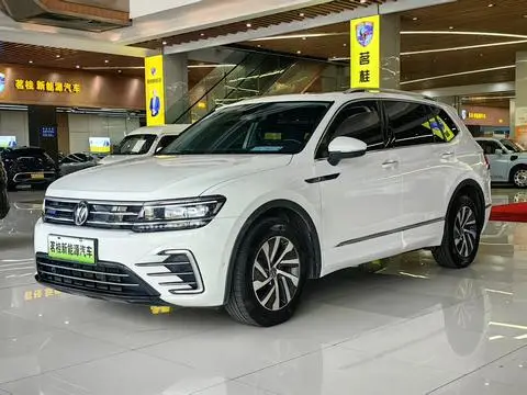 Volkswagen Tiguan L PHEV 2021
