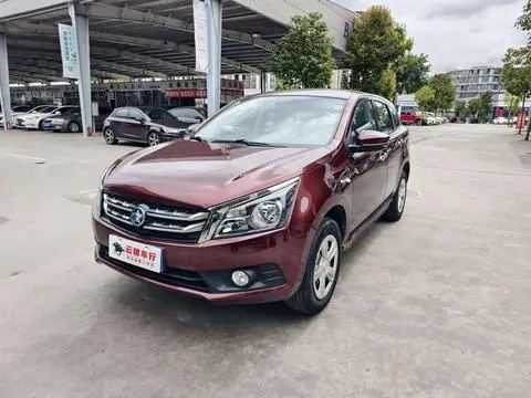 Venucia T70 2016