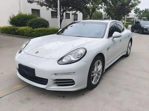 Porsche Panamera 2016 — фото 1
