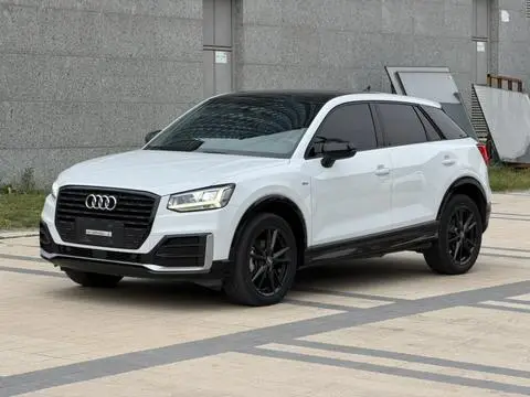 Audi Q2L 2018