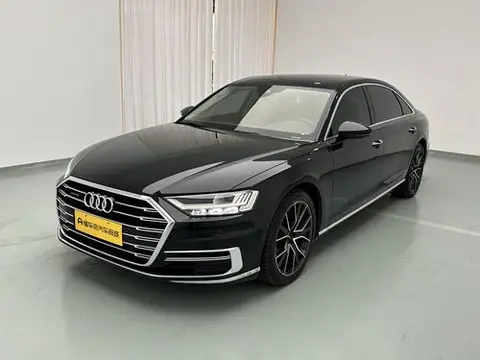 Audi A8 2019 — фото 1