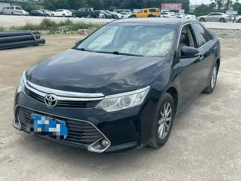 Toyota Camry 2015