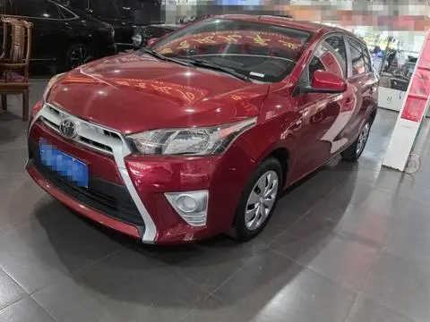 Toyota YARIS L 2014