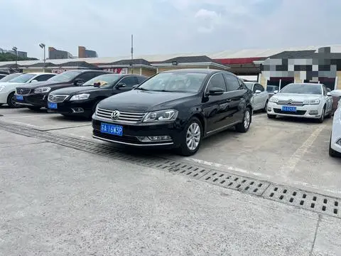 Volkswagen Magotan 2012