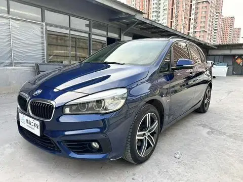 BMW 2 Series 旅行车 2016