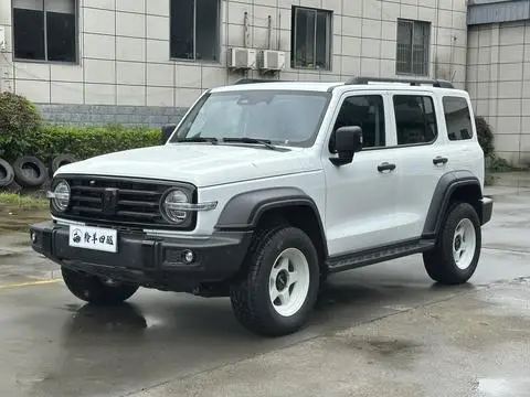 TANK 300 2021