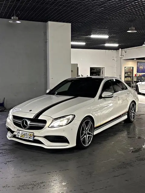 Mercedes-Benz C-Class AMG 2015 — фото 1