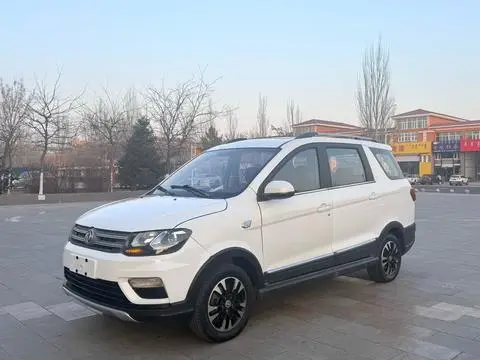 Dongfeng 风光370 2018