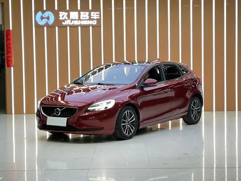 Volvo V40 2017