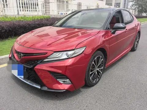 Toyota Camry 2019
