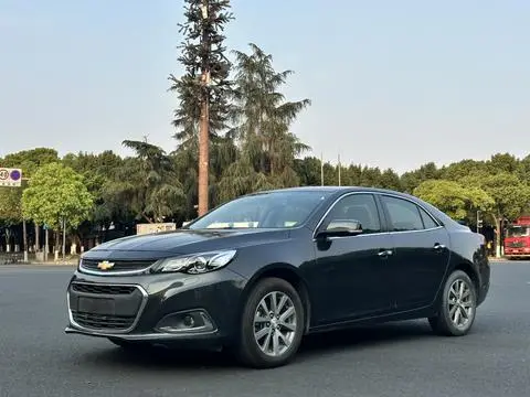Chevrolet Malibu 2018 — фото 1