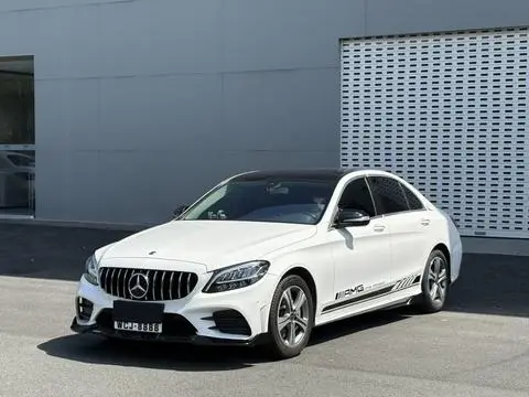 Mercedes-Benz C-Class 2019