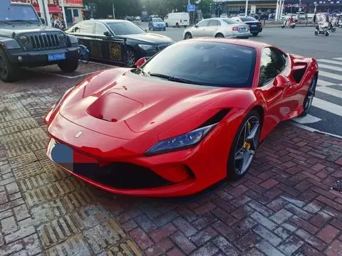 Ferrari F8 2019