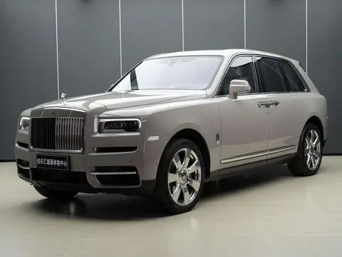 Rolls Royce Cullinan 2018