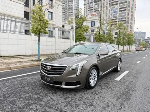 Cadillac XTS 2018 — фото 1